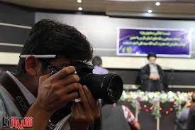 به بهانه روز خبرنگار/گفتگو ی راک نیوز با"محسن تورع "خبرنگار،عکاس شیرازی:مسئولان تا زمانی که انتقاد نکنیم دوستمان دارند+تصاویر